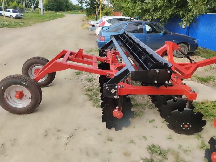 Борона прицепная КалинаАгро БДМ 2.8Х2П с планчатым катком из полосы