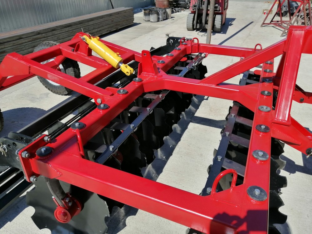 Борона прицепная КалинаАгро БДМ 3.0Х2П с планчатым катком из полосы