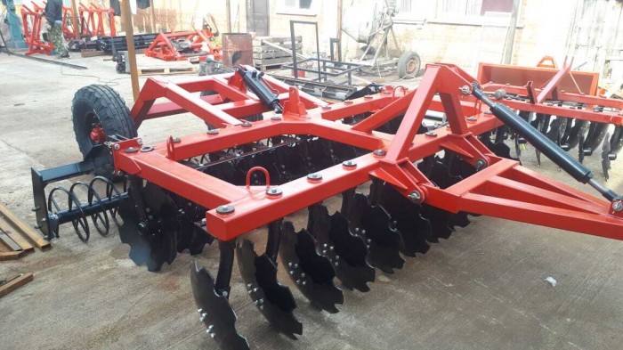 Борона прицепная КалинаАгро БДМ 3.0Х2ПУ со спиральным катком