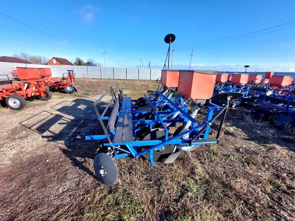 Картофелесажалка КалинаАгро КФСК - 4Б