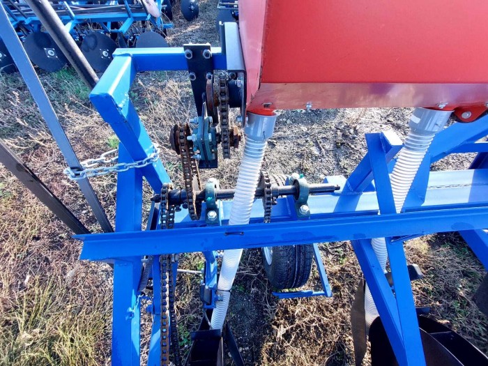 Картофелесажалка КалинаАгро КФСК - 4Б