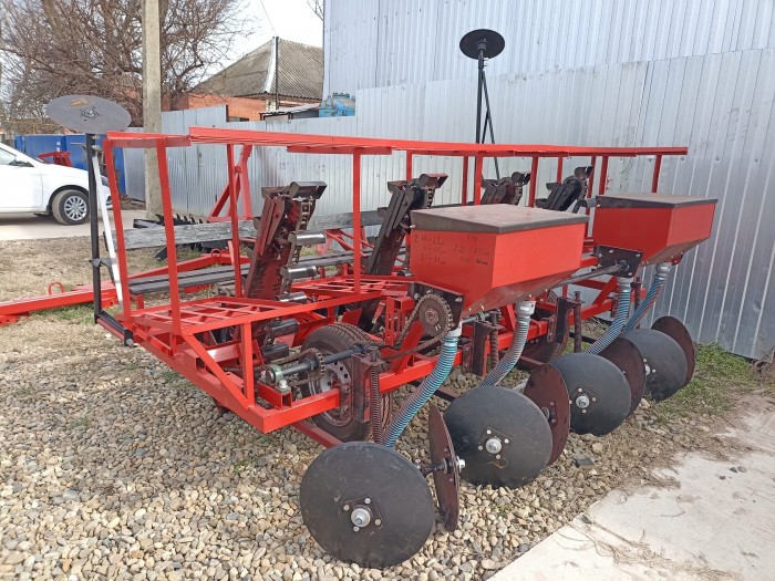 Картофелесажалка КалинаАгро КФСК - 4Ц ВОМ