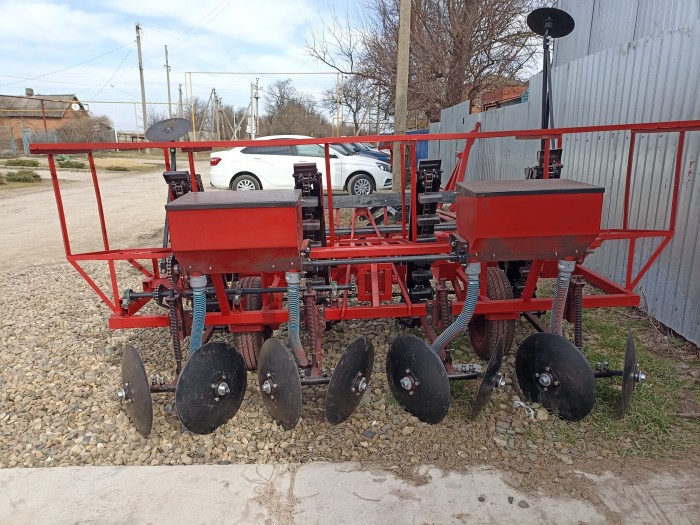 Картофелесажалка КалинаАгро КФСК - 4Ц ВОМ