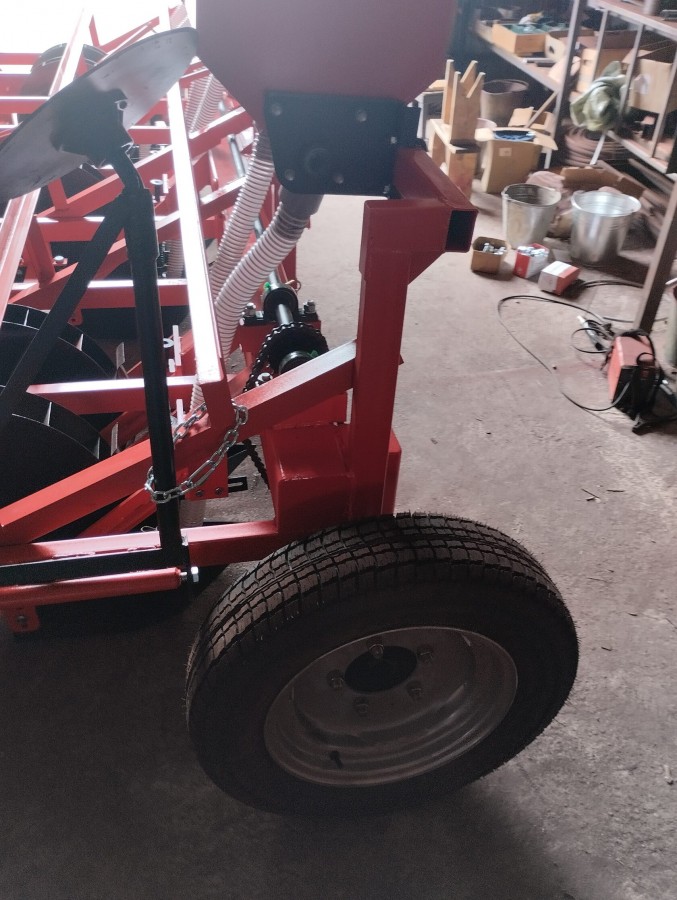 Картофелесажалка КалинаАгро КФСК - 6БК