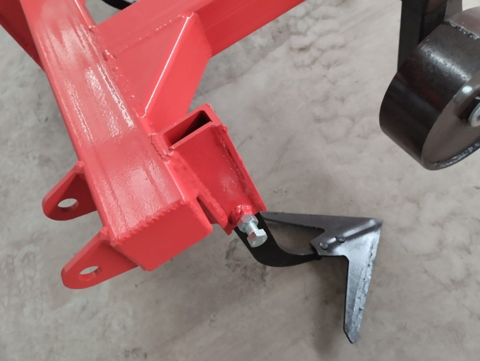 Культиватор стрельчатый навесной КалинаАгро КСН - 1.5