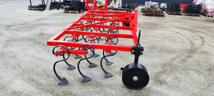 Культиватор стрельчатый навесной КалинаАгро КСН - 4.2S