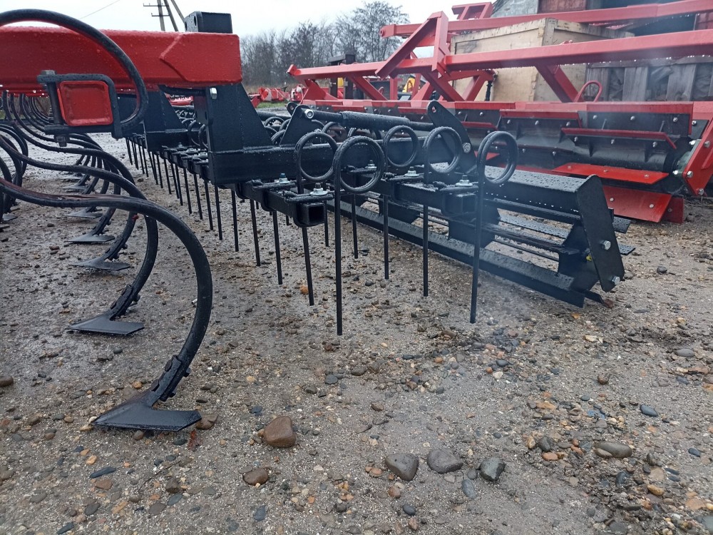 Культиватор стрельчатый прицепной КалинаАгро КСП - 6.0S