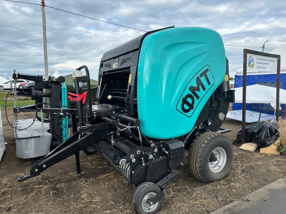 Пресс-подборщик Pascal 12