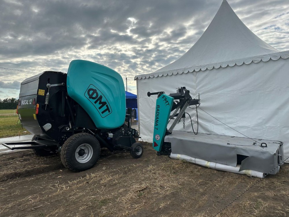 Пресс-подборщик Pascal 12