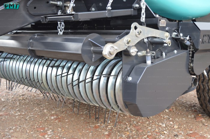 Пресс-подборщик Pascal 15