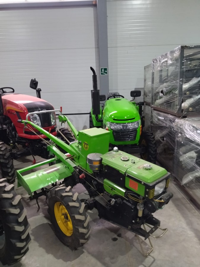 Мотоблок Рустрак Р-15 с фрезой и сидением