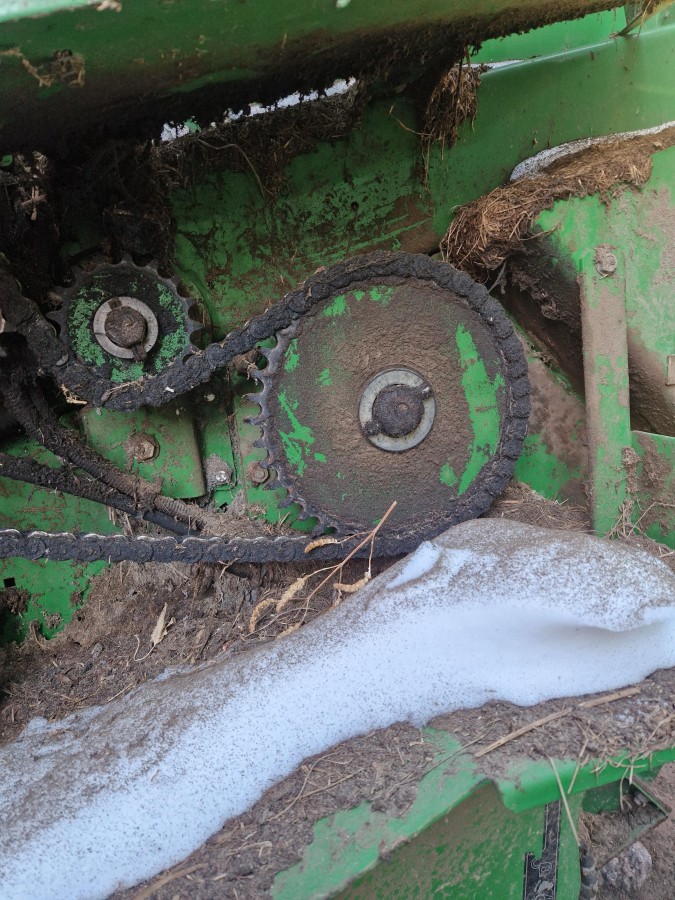 Пресс-подборщик John Deere 582 MaxiCut б/у