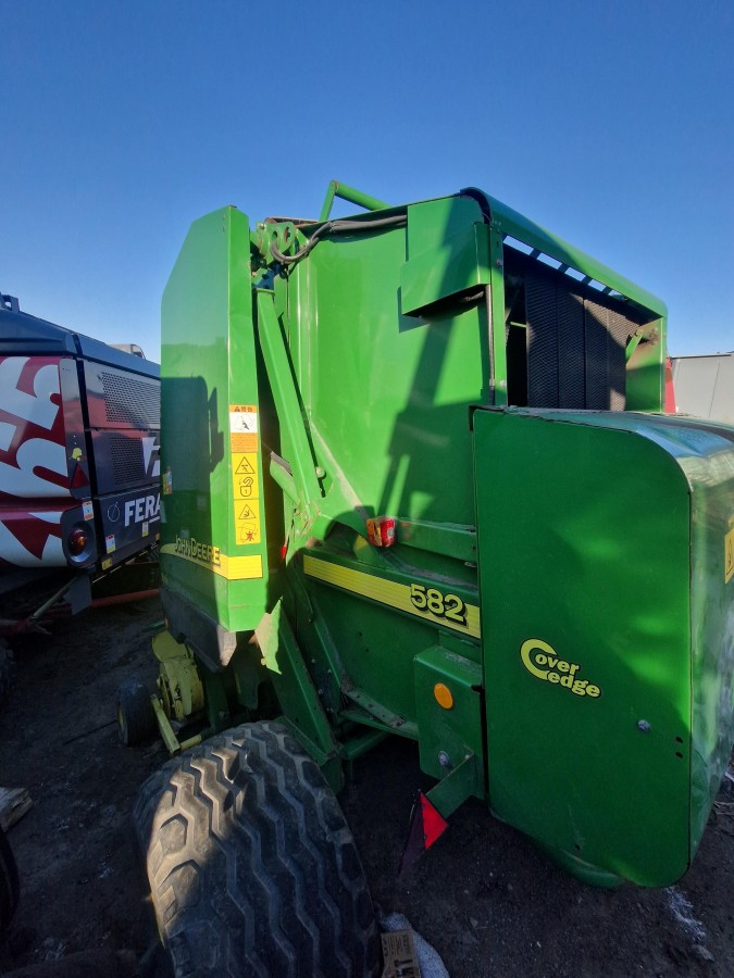 Пресс-подборщик John Deere 582 MaxiCut б/у