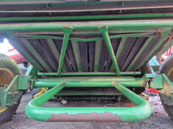 Пресс-подборщик John Deere 582 MaxiCut б/у