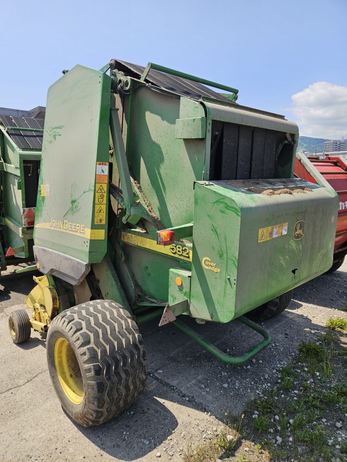 Пресс-подборщик John Deere 582 MaxiCut б/у