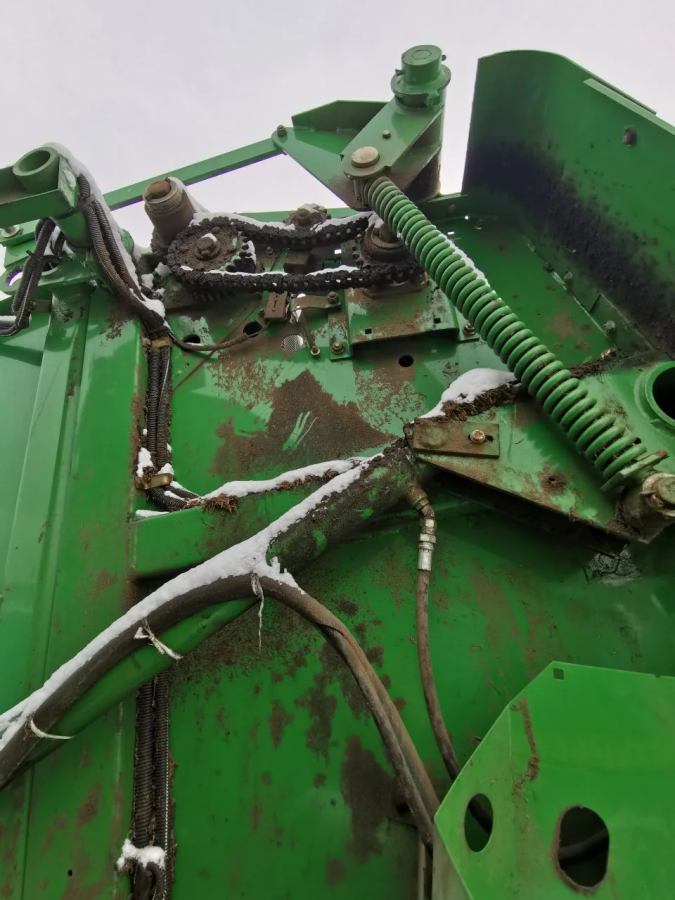 Пресс-подборщик John Deere 582 MaxiCut б/у