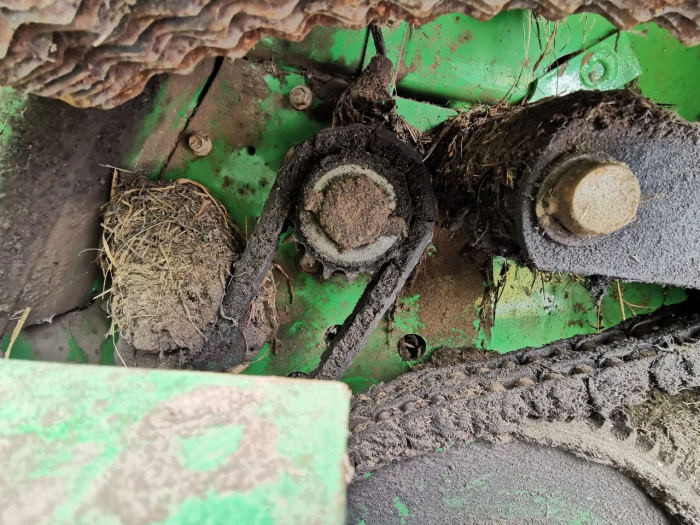 Пресс-подборщик John Deere 582 MaxiCut б/у