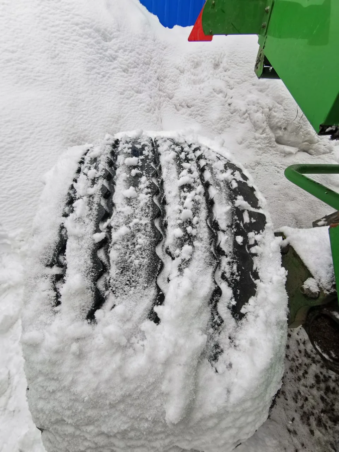 Пресс-подборщик John Deere 582 MaxiCut б/у