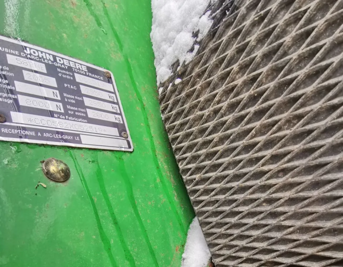 Пресс-подборщик John Deere 582 MaxiCut б/у