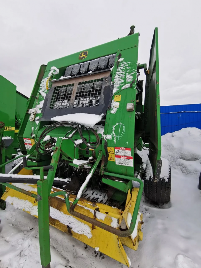 Пресс-подборщик John Deere 582 MaxiCut б/у