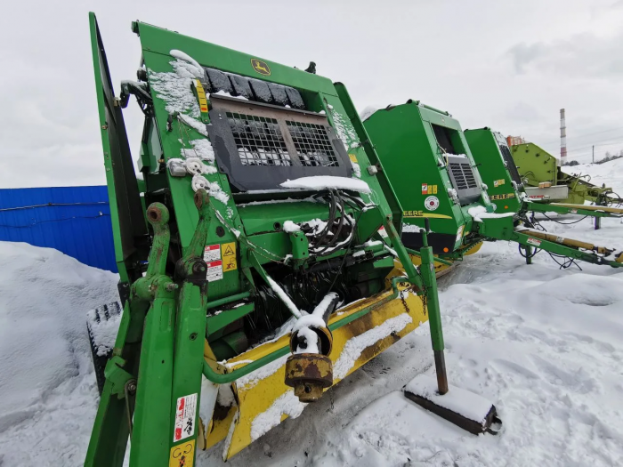Пресс-подборщик John Deere 582 MaxiCut б/у