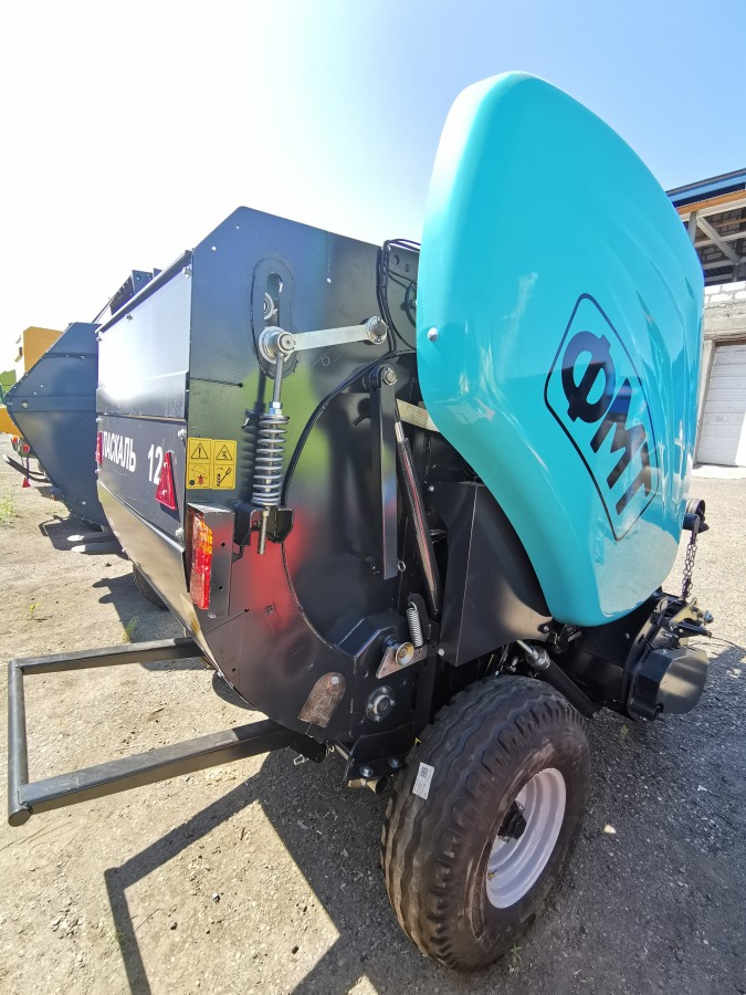 Пресс-подборщик Pascal 12