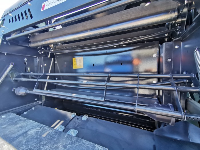 Пресс-подборщик Pascal 12