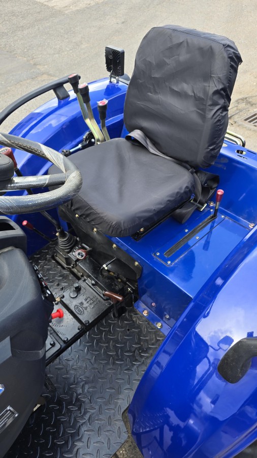 Трактор Xingtai XT-244  в комплектации ЛЮКС