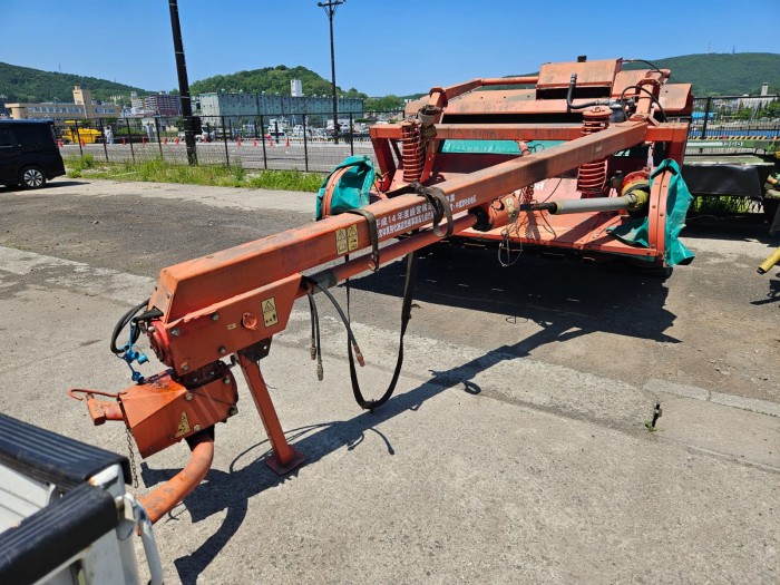 Косилка Kverneland Taarup 338B б/у