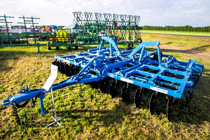 Борона дисковая полуприцепная DANA БДП-6х4МТМ (с катком комбинированным) (Диски РЗЗ)