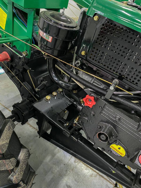 Мотоблок Файтер 15DE с почвофрезой и сиденьем