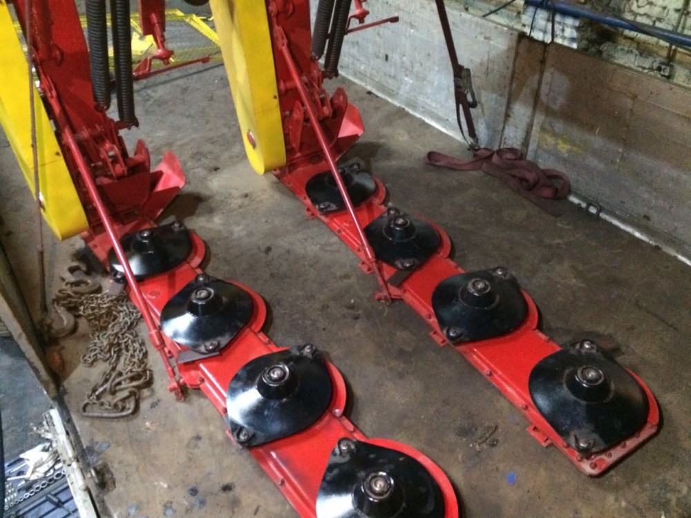 Косилка ротационная навесная КРН-2,1