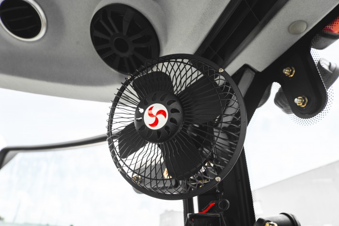 Трактор SCOUT SERIES TE Generation 3 Premium