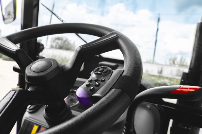 Трактор SCOUT SERIES TE Generation 3 Premium