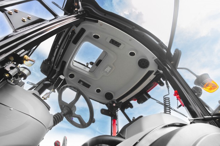 Трактор SCOUT SERIES TE Generation 3 Premium