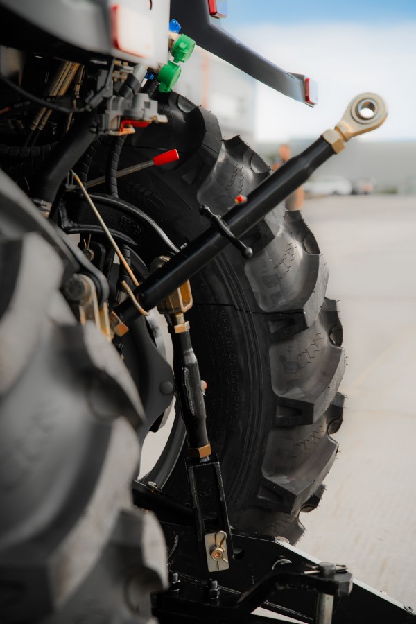 Трактор SCOUT SERIES TB Generation 3 Basic