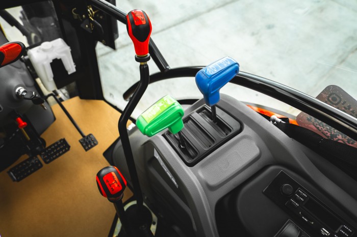 Трактор SCOUT SERIES TB Generation 3 Basic