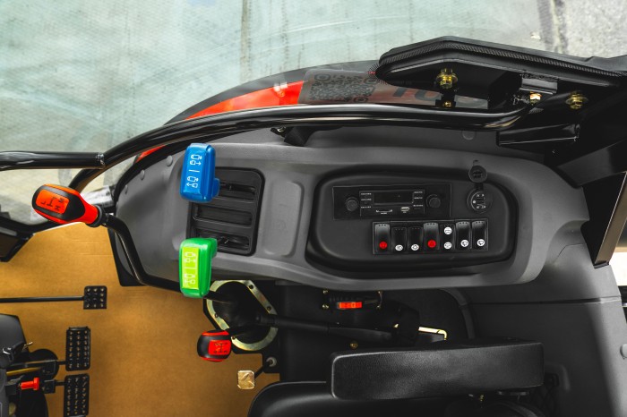 Трактор SCOUT SERIES TB Generation 3 Basic