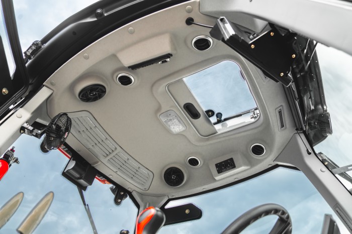 Трактор SCOUT SERIES TB Generation 3 Basic