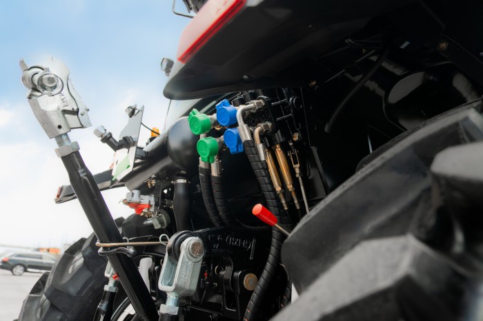 Трактор SCOUT SERIES TB Generation 3 Premium