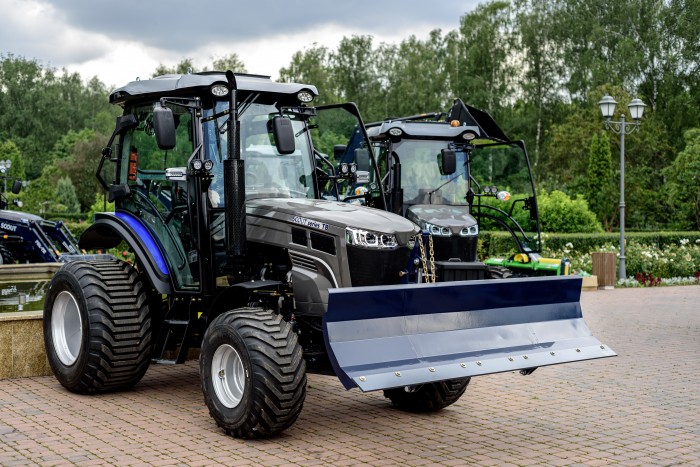 Трактор SCOUT SERIES TB Generation 3 Premium