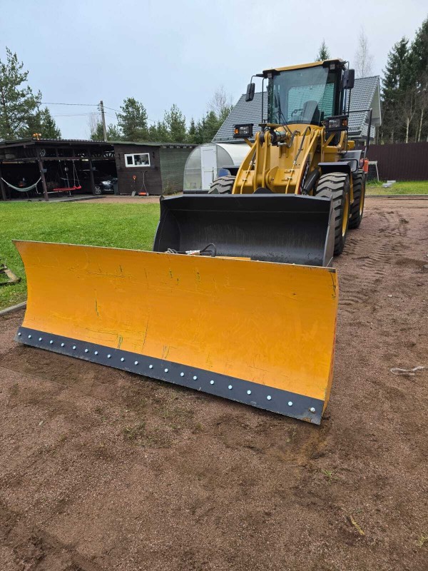 Отвал на фронтальный погрузчик гидравлический 3000х1000 г/п 3,0 т