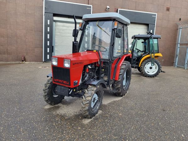 Минитрактор Уралец-314 4x4 с кабиной, с реверсом