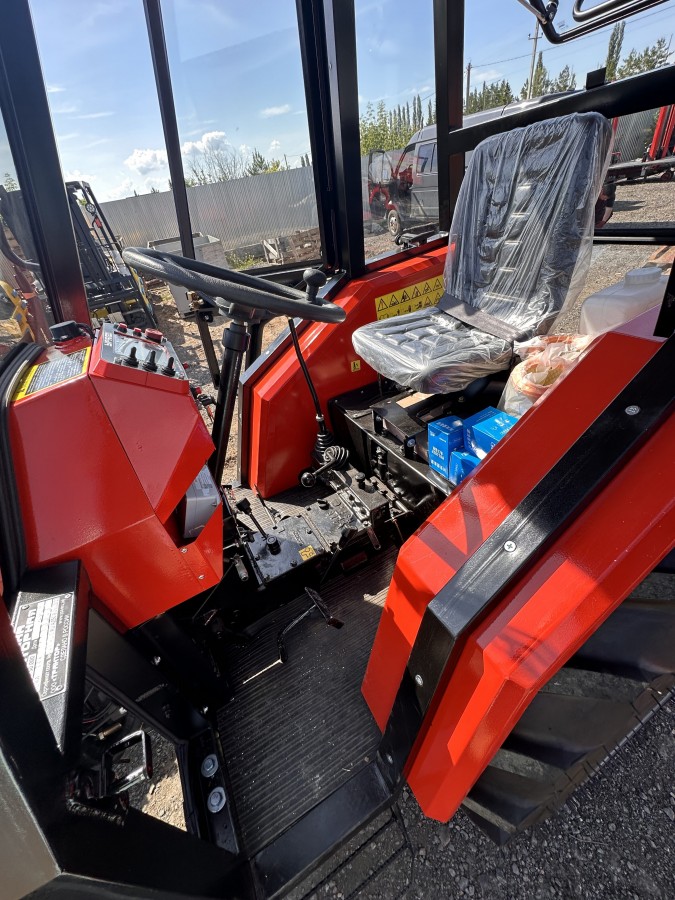 Минитрактор Уралец-314 4x4 с кабиной, с реверсом