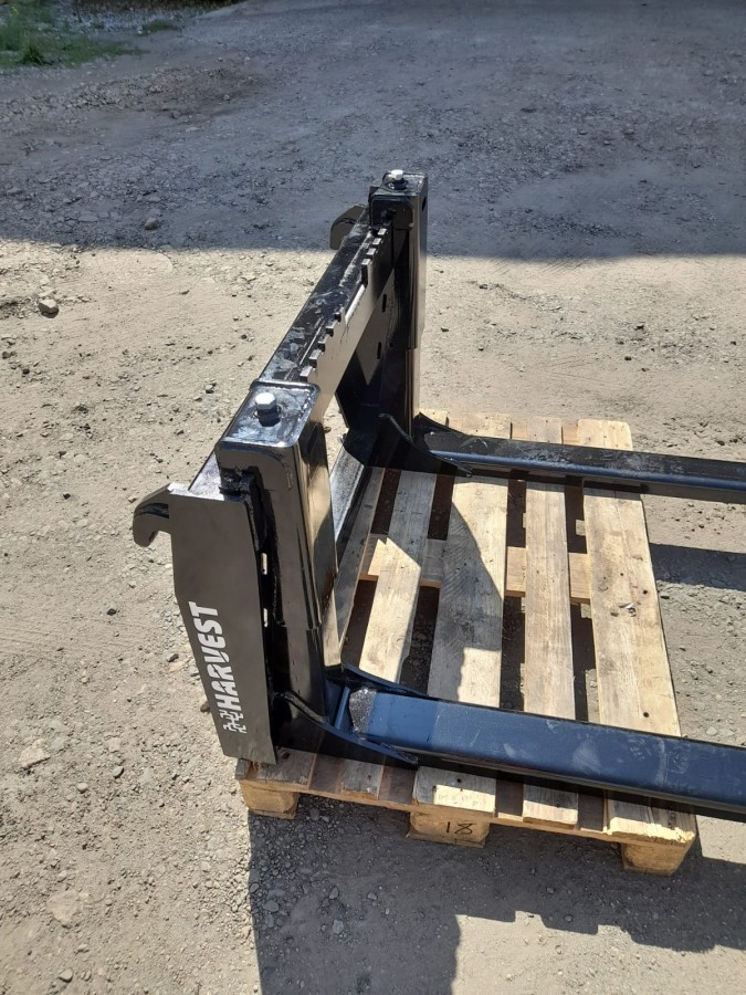 Вилы HARVEST палетные