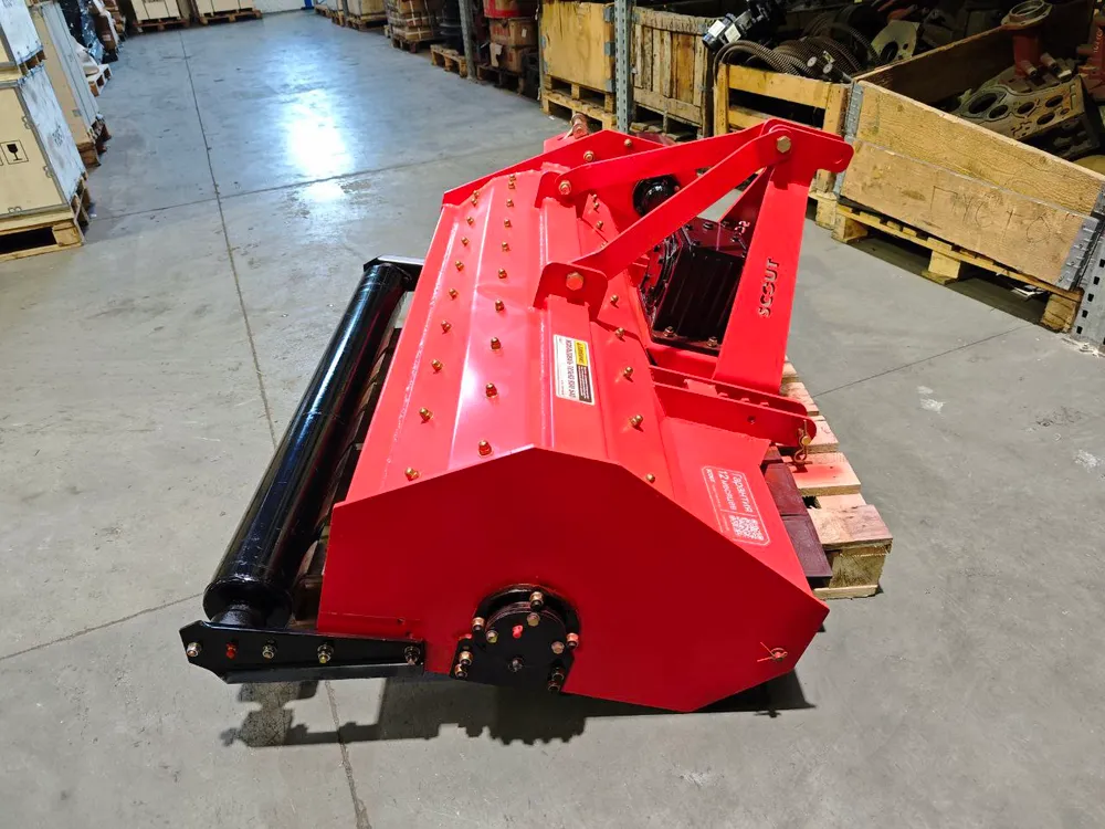 Мульчер (измельчитель) навесной СКАУТ SCQ-140 с катком