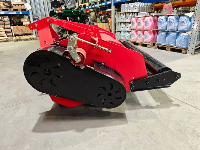 Мульчер (измельчитель) навесной СКАУТ SCQ-180 с катком