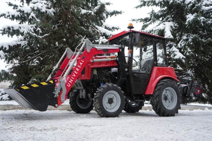 Навесной погрузчик Universal 400