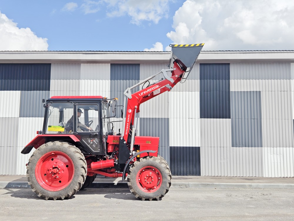 Навесной погрузчик Universal LITE