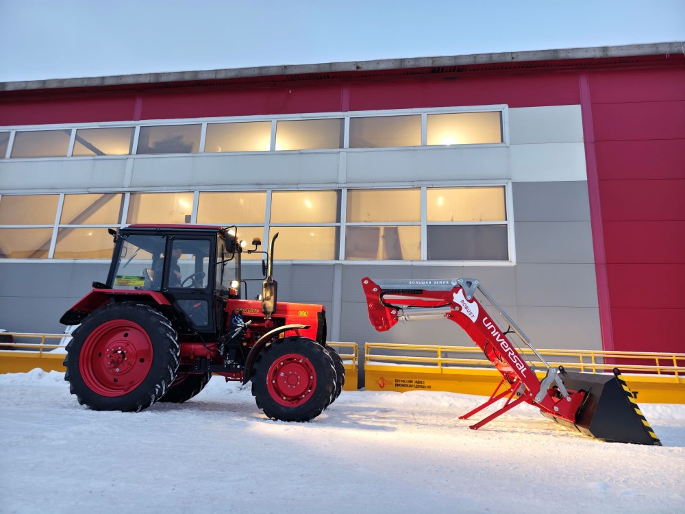 Навесной погрузчик Universal Robust